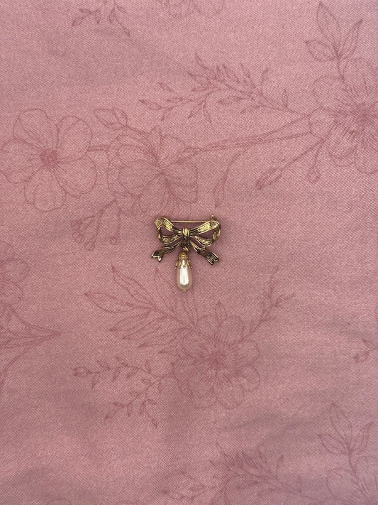 Pearl Bow Brooch