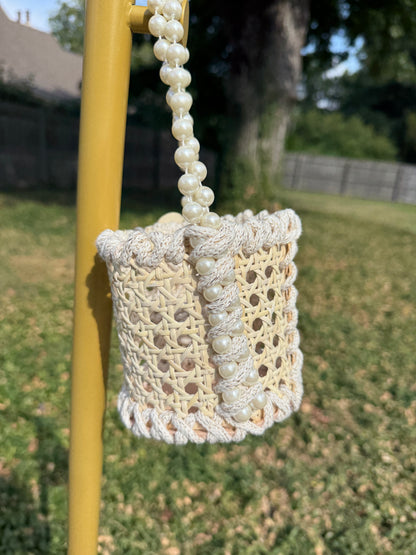 Petite Cami Claudel No. 01 — Pearl