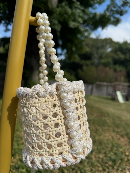 Petite Cami Claudel No. 01 — Pearl